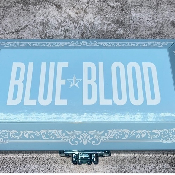 ⭐️ Jeffree ⭐️Star ⭐️ Blue Blood Palette - Picture 8 of 15